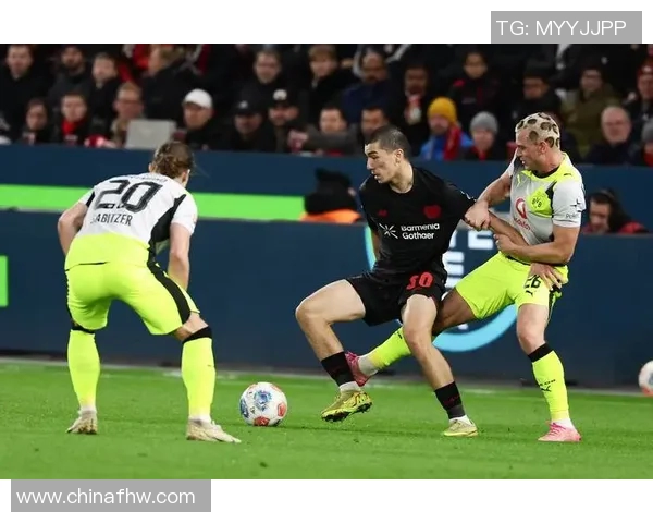 多特客场绝杀,战胜勒沃库森的激情夜晚 多特客场绝杀,战胜勒沃库森的激情夜晚