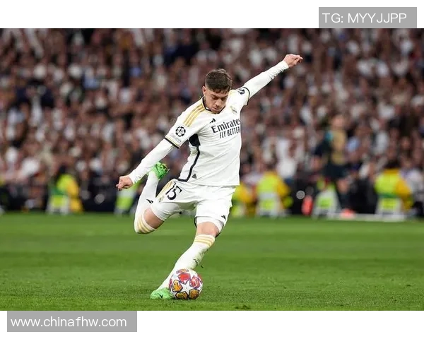 皇马3-1战胜利物浦,挺进欧冠半决赛!银河战舰再度强势来袭 皇马3-1战胜利物浦,挺进欧冠半决赛!银河战舰再度强势来袭